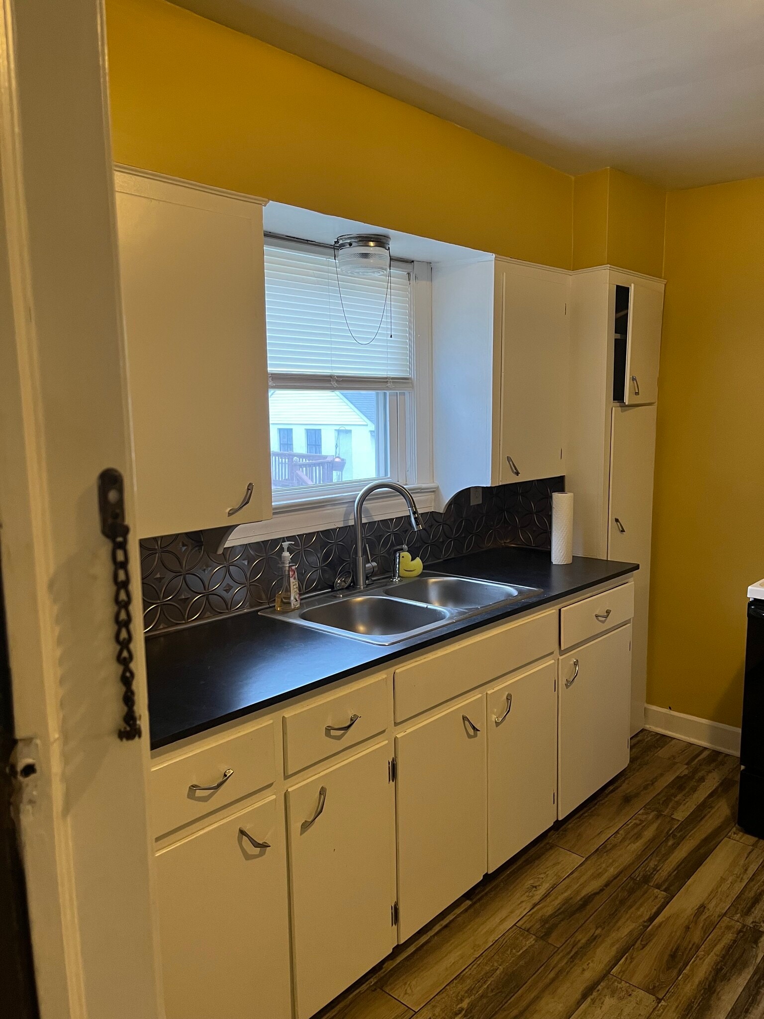 Building Photo - 1479 Canadian Ave