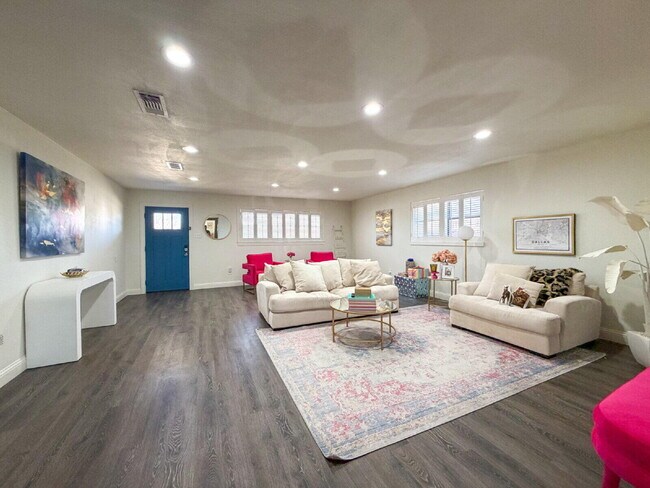 Building Photo - 3111 43rd St