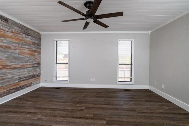 Building Photo - 134 Lakeshore Dr