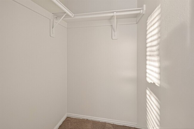 Building Photo - 12102 City Trek Ln