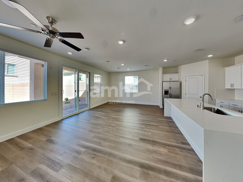 Building Photo - 264 Austin Bellerose Pl