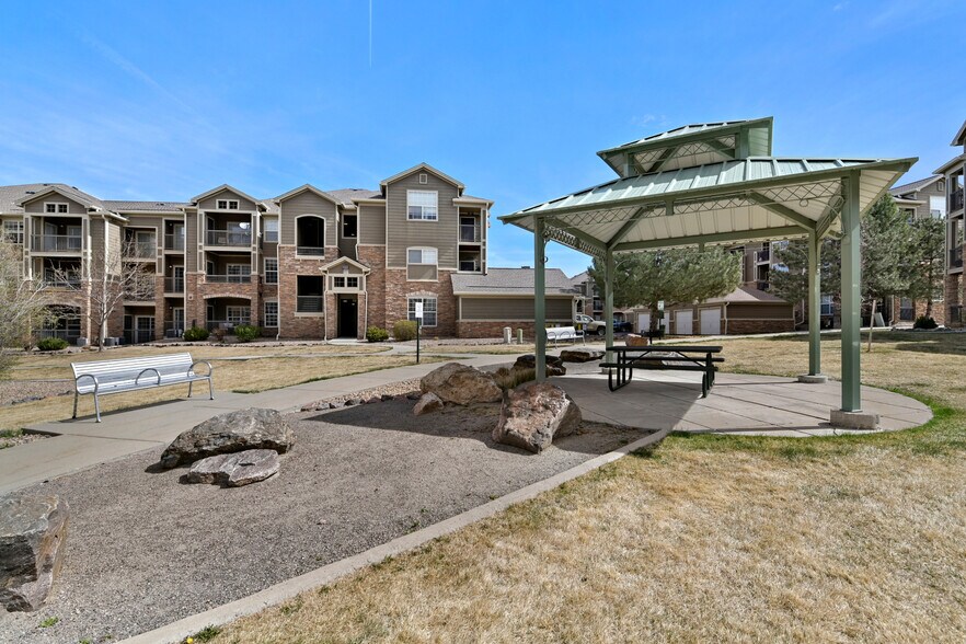 Building Photo - 3000 Blue Sky Cir