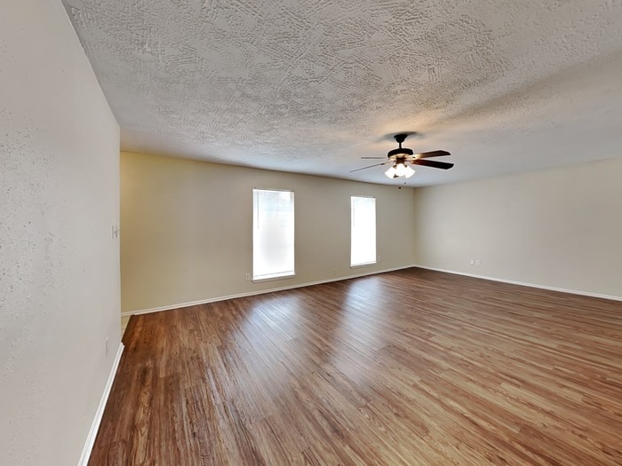 Building Photo - 14114 Fleur De Lis Blvd