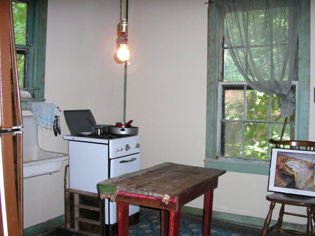 this is the kitchen - 2486 East Ave