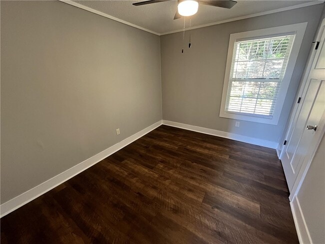 Building Photo - 1725 President St