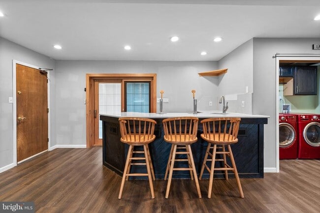 Building Photo - 3206 Seiter Ln