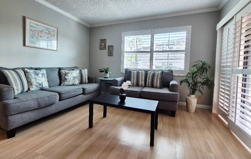 Primary Photo - 19505 Quesada Ave