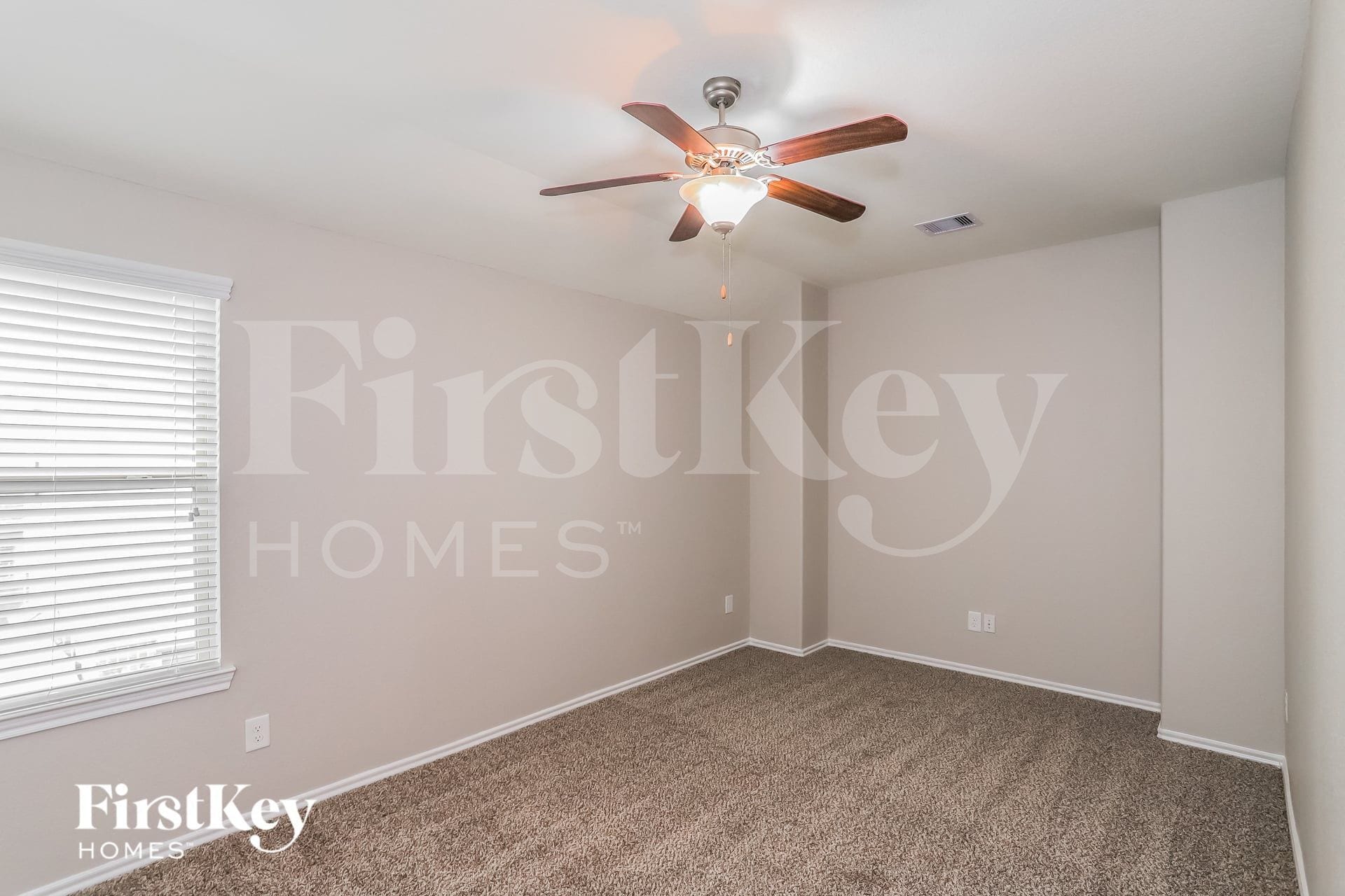 Building Photo - 8115 Lemongrass Ave