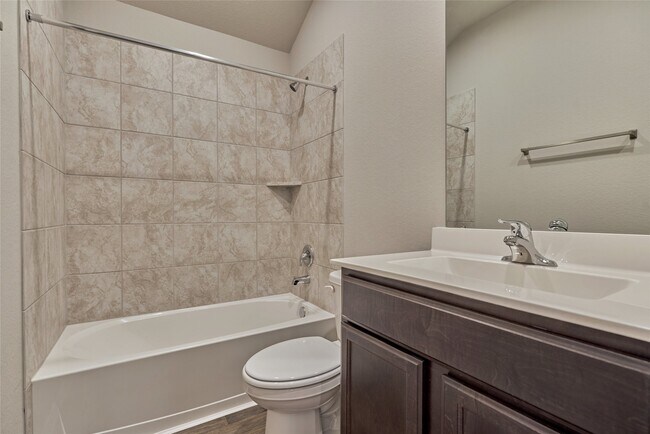 Building Photo - 13868 Rock Island Trl