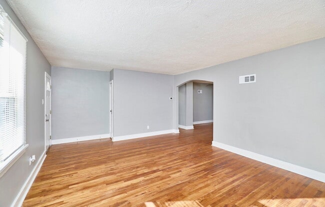 Building Photo - 2313 Burns Ave