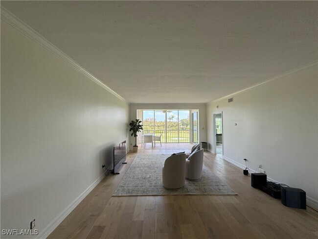 Building Photo - 4140 Bayhead Dr