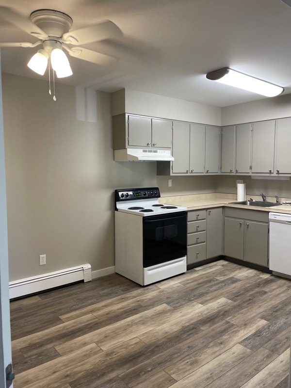 Building Photo - 1215 Walnut St