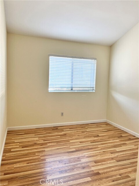 Building Photo - 13946 Sandy Way
