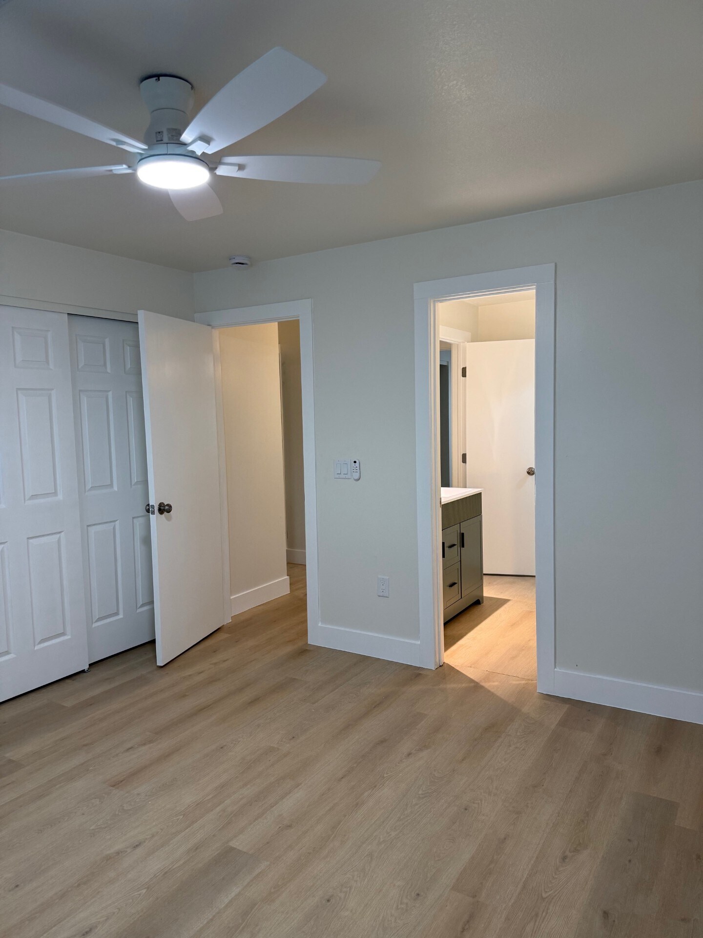 Building Photo - 1925 Forked Creek Dr