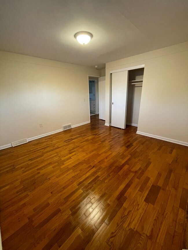 Building Photo - Three Bedroom Ranch Home - AA/Pittsfield Township