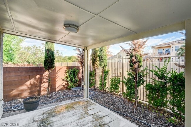 Building Photo - 7129 Weavers Pl