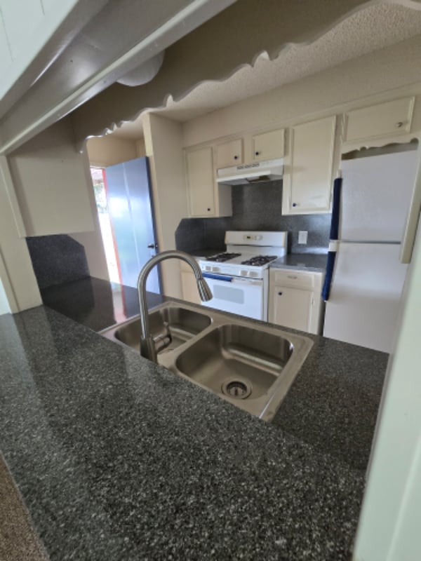 Building Photo - 124 Eleventh St