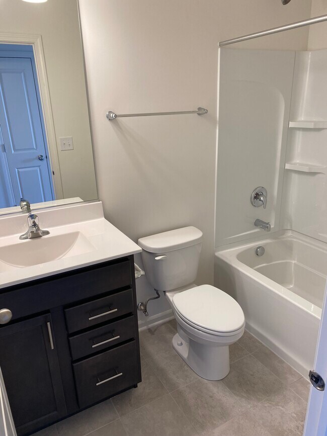 Building Photo - 1300 Catalina Ct