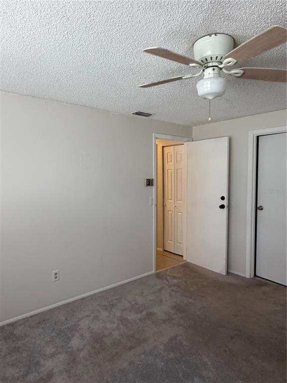 Building Photo - 4911 Silver Oaks Village