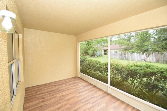 Building Photo - 7 Ryarbor Dr