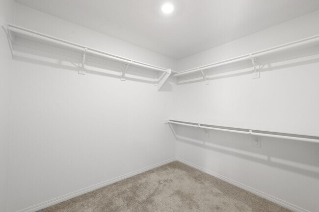 Building Photo - Beautiful 3 Bed / 2.5 Bath Condo with Open Floor Plan & Private Patio!