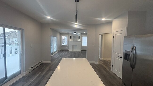 Building Photo - 1-64 Beach 124th St