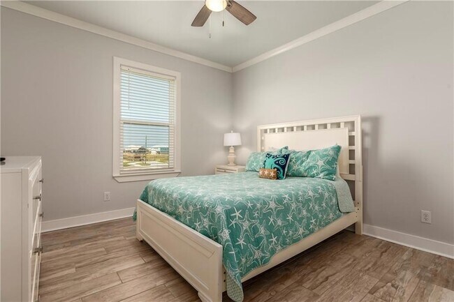 Building Photo - 1913 Cadillac Ave