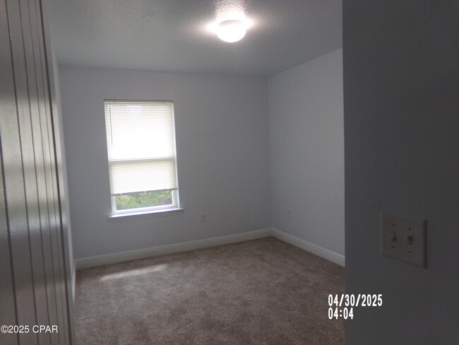 Building Photo - 5836 Callaway Cir