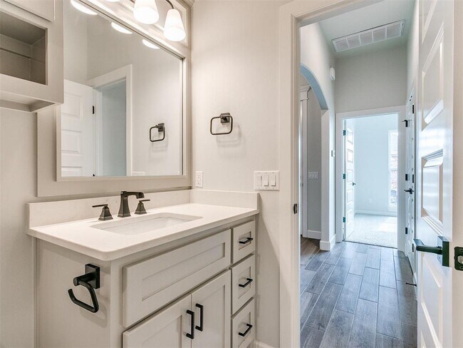 Building Photo - 2917 SW 132nd St