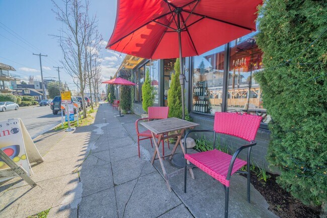 Building Photo - 1bd/1ba Seattle Condo