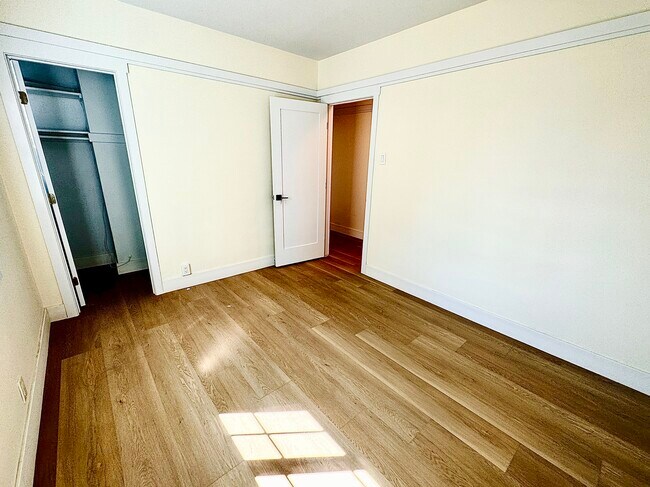 Building Photo - 3821 Elm Ave
