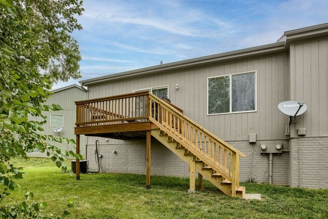 Building Photo - 19155 Drexel Cir
