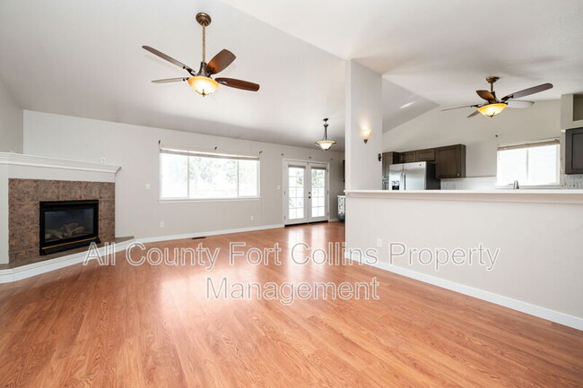 Building Photo - 224 Whitney Bay