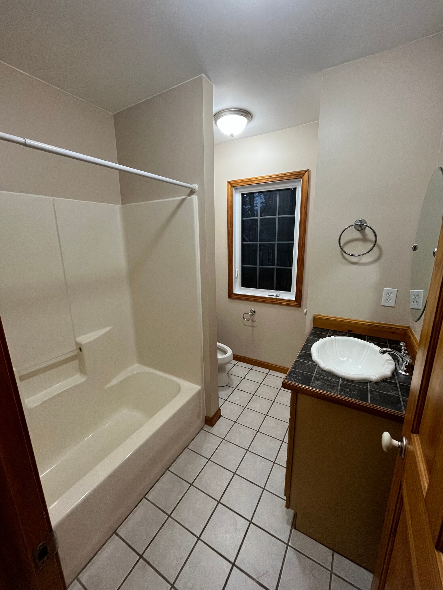 Bathroom - 79 Lawrence Rd