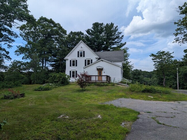 Building Photo - 298 Providence Rd