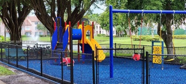 Building Photo - 12124 St.Andrews Pl