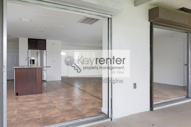 Building Photo - 6575 Green Valley Dr