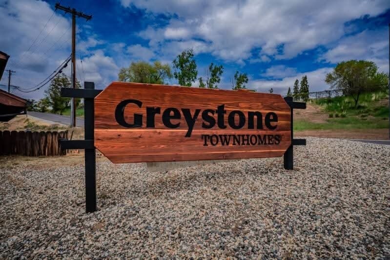 Building Photo - 200 Carroll St