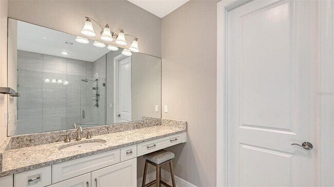 Building Photo - 17202 Cresswind Ter