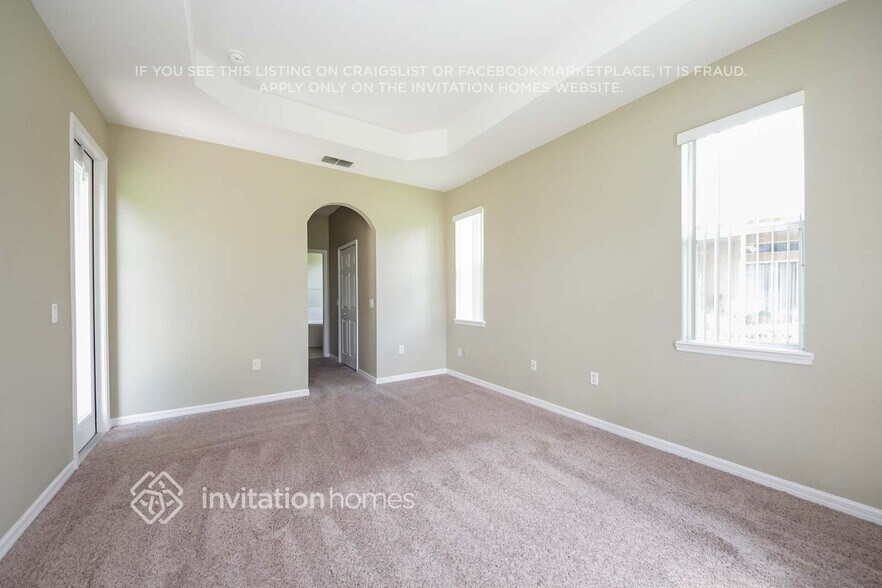 Building Photo - 2908 Vista Ct