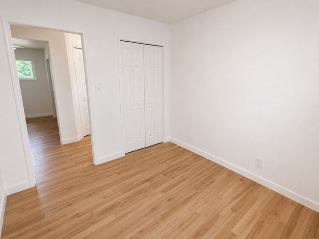 Building Photo - 1301 Otis St