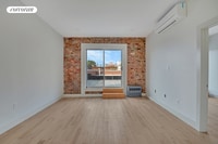 Building Photo - 155 25th St