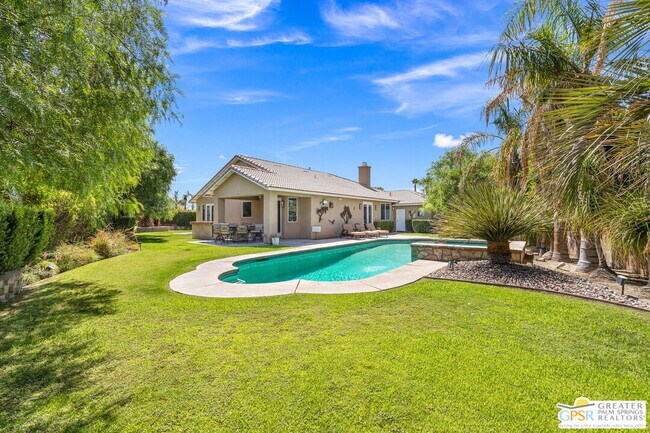 Building Photo - 78150 Calico Glen Dr