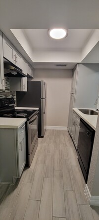 Building Photo - Woodtrail Apartment Homes