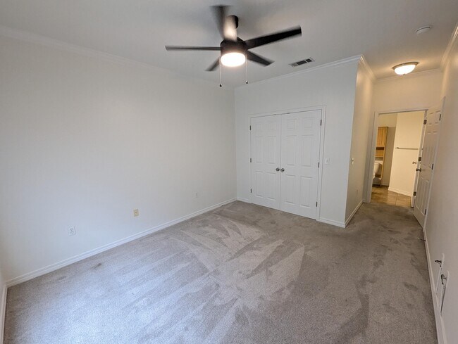 Building Photo - 1537 Bentley Cir