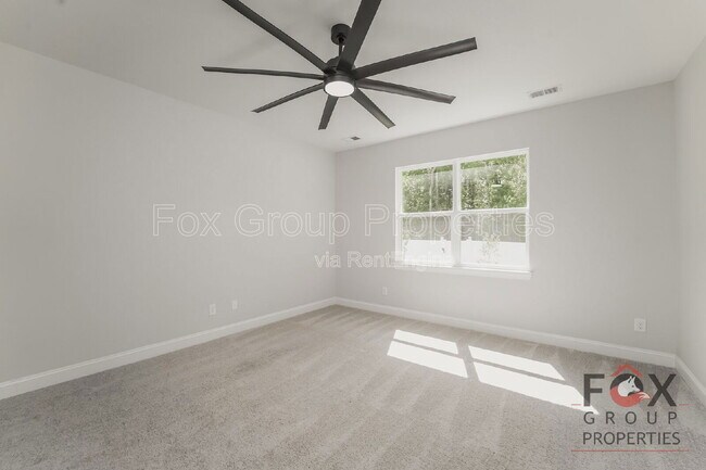 Building Photo - 150 Cotton Fld Dr