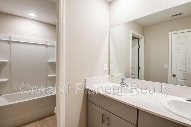 Building Photo - 12831 Canter Call Rd