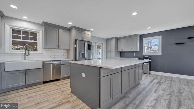 Building Photo - 1312 Magnolia Ave