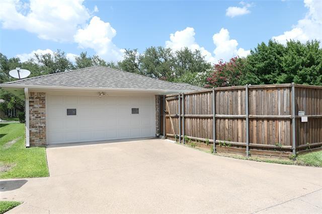 Building Photo - 7328 Authon Dr