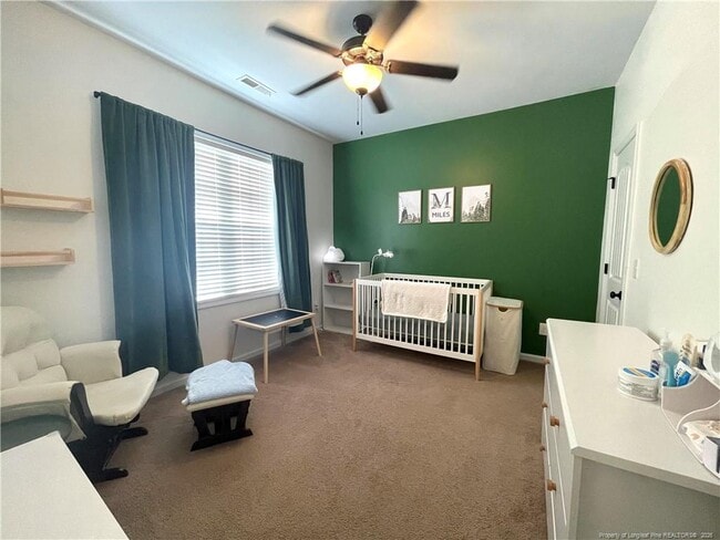 Building Photo - 352 Old Field Loop